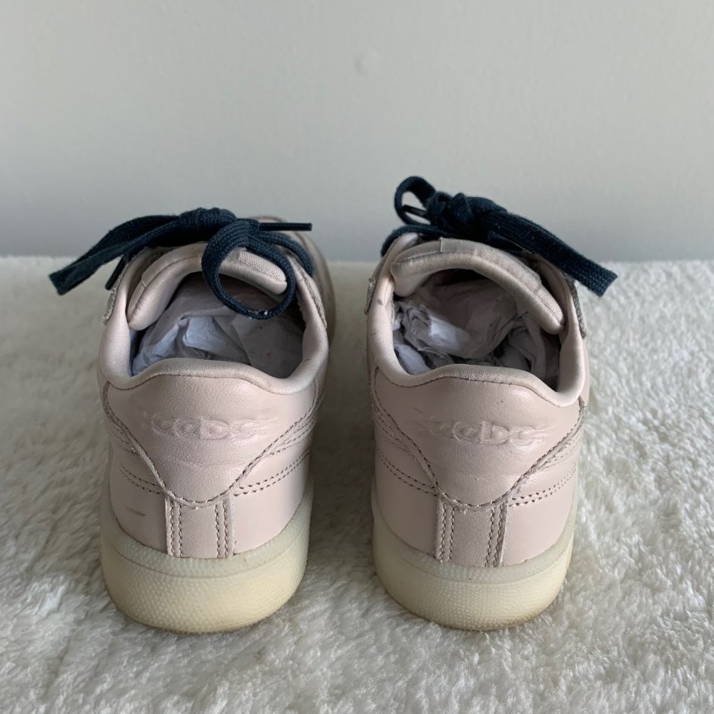 Reebok Classics - Picture 5 of 5